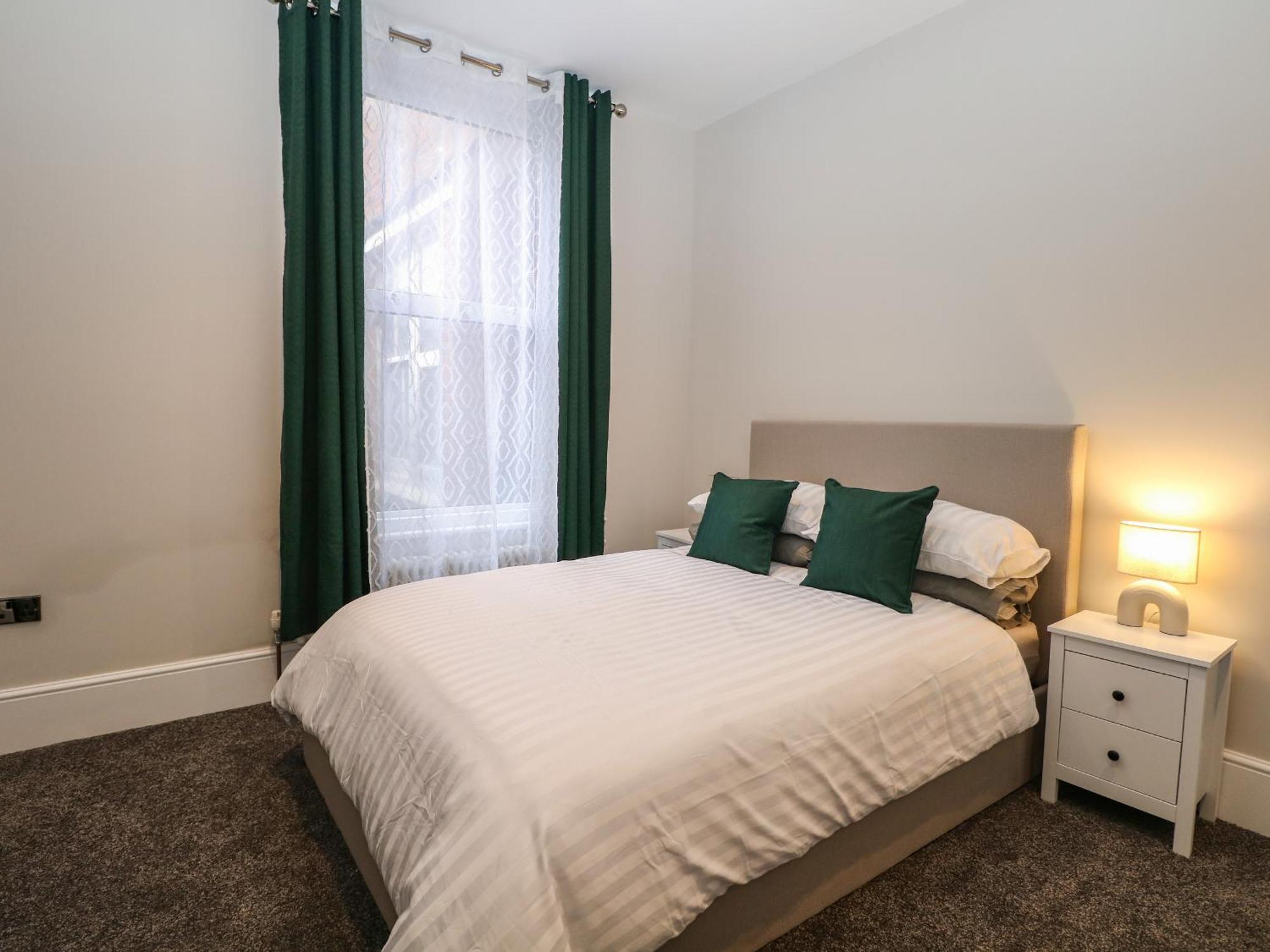 1 The Charleston Apartment Seaford Bagian luar foto